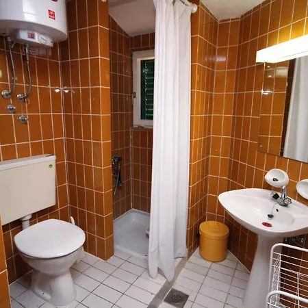 5266b * 伊格拉恩